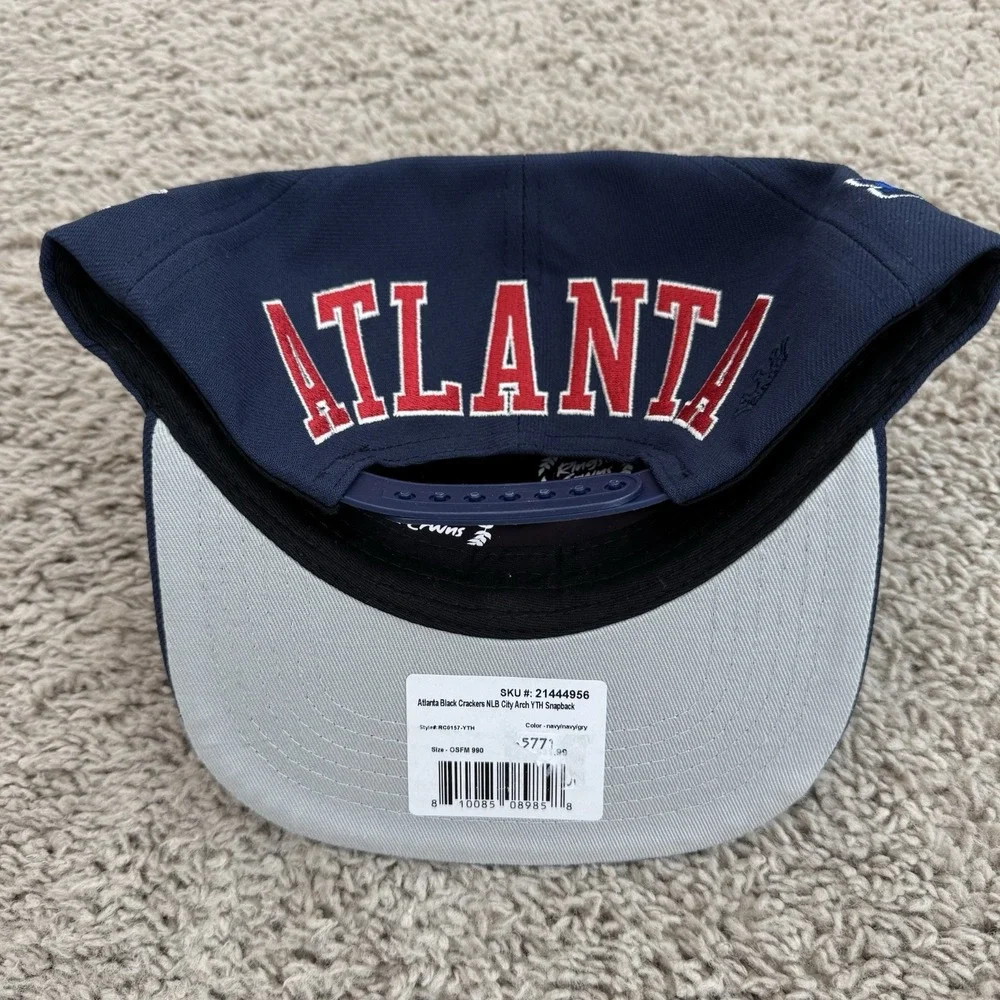 Atlanta Black Crackers Hat City Arch Youth Snapback Rings & Crwns NLB Side Patch
